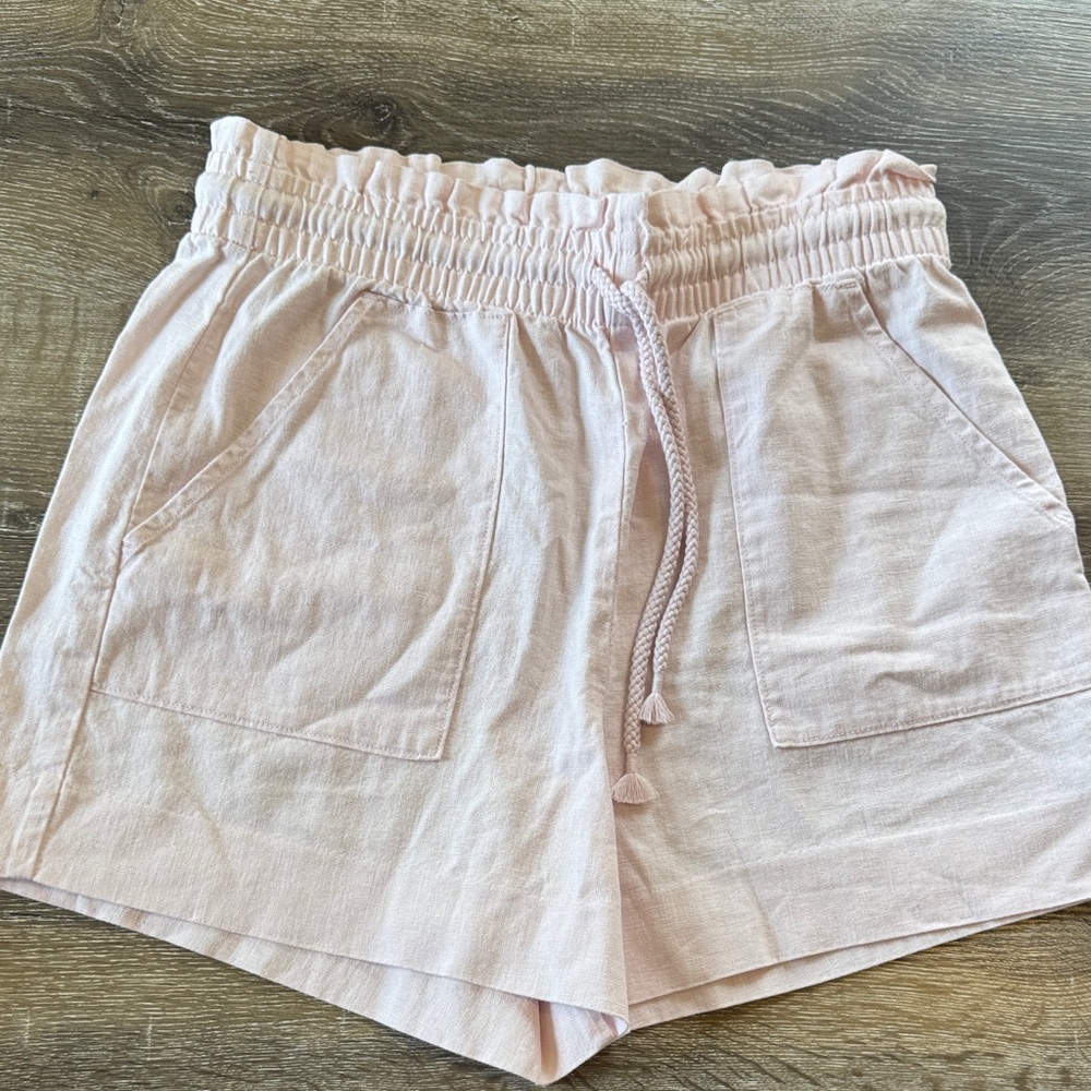 Women’s Banana Republic Light Pink High Waist Shorts Size M
